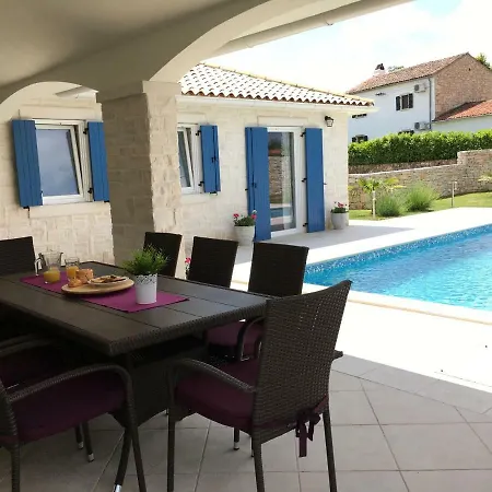 Вилла Blanca With A Heated Private Pool Ruzici (Sveta Nedelja)
